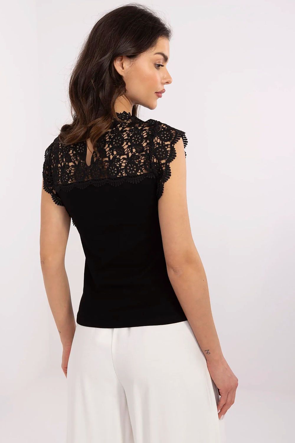 Blouse model 210847 NM